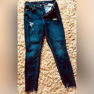 Old Navy High-Rise Rockstar Super Skinny w/ Secret Slim Pockets 10 Tall